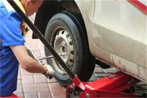 久治附近拖车24小时服务热线电话