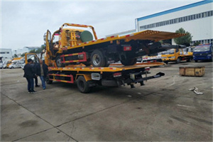 久治同城汽车补胎